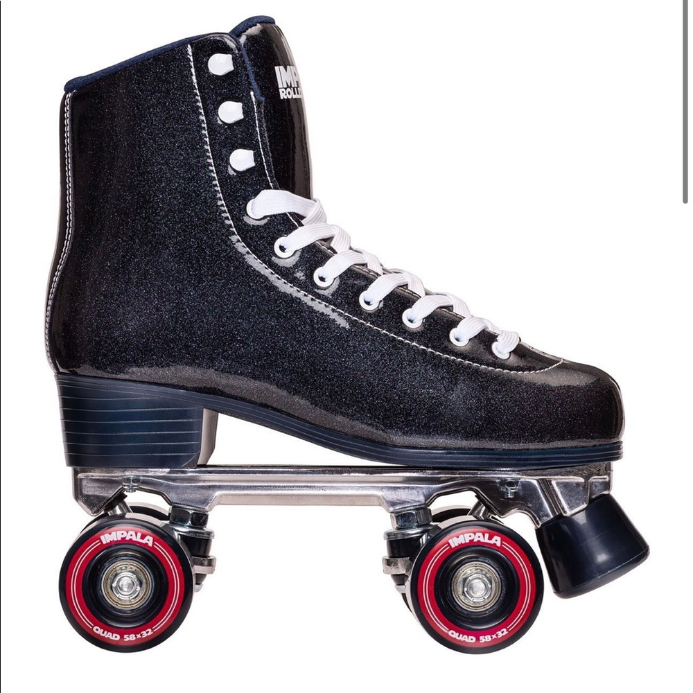 Impala Quad Skates in Midnight